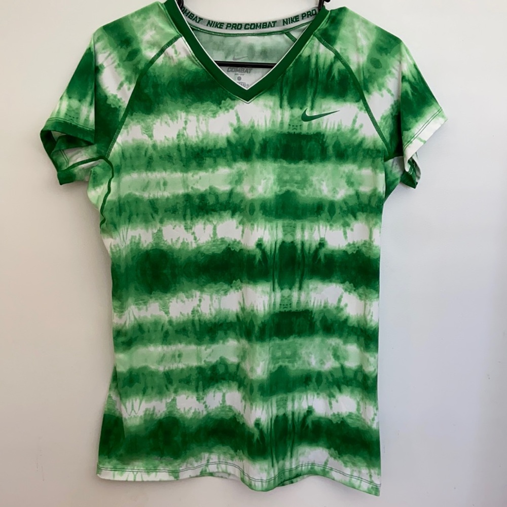 Nike Pro Combat, Fitted Large T-shirt